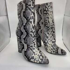 Cape Robbin Glowing Snakeskin Print Ankle Boots Grey Black Pointed Toe Heel 5.5M